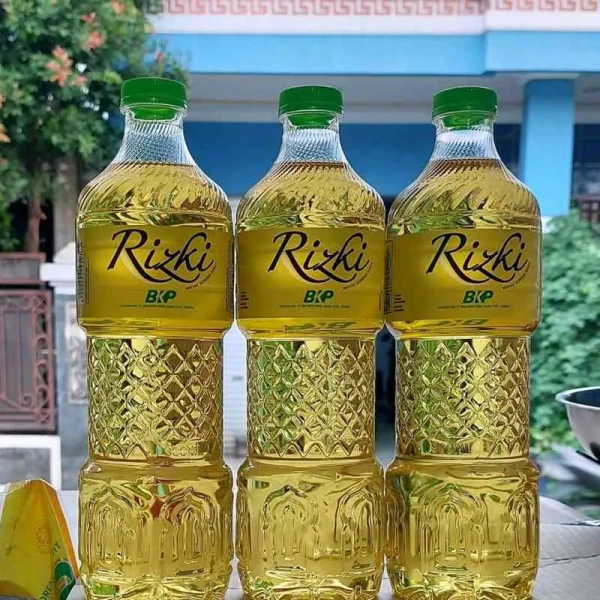 Minyak goreng Rizki 1L botol