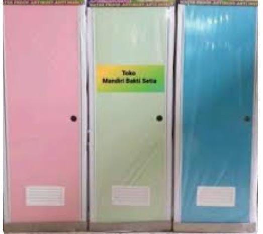 Pintu kamar mandi