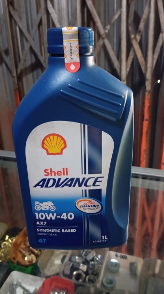 oli motor Shell Advance AX7 10W-40 4T (1 liter)