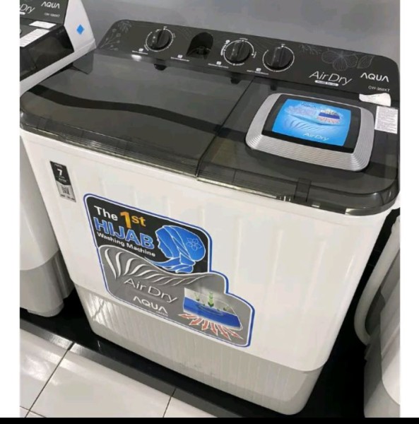 Mesin cuci AQUA 2 tabung 9KG