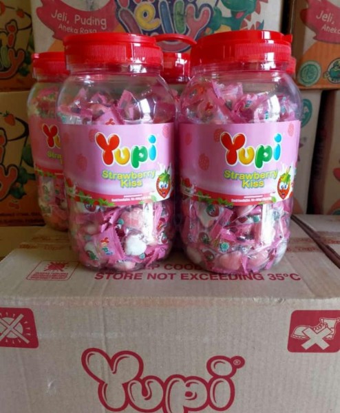 Yupi toples