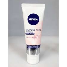 Nivea Sparkling White Facial Foam