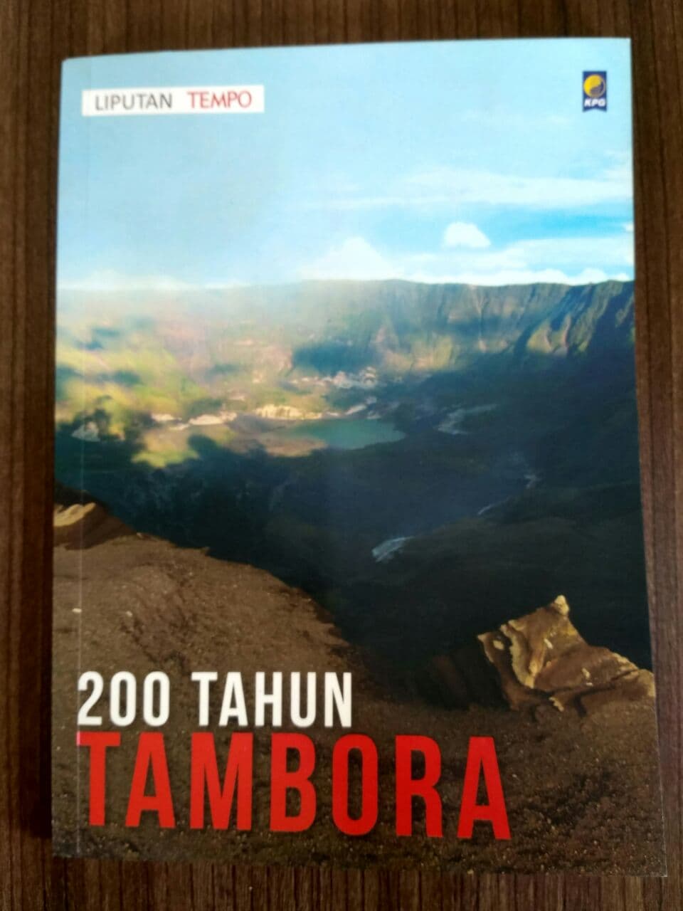 Buku 200 Tahun Tambora
