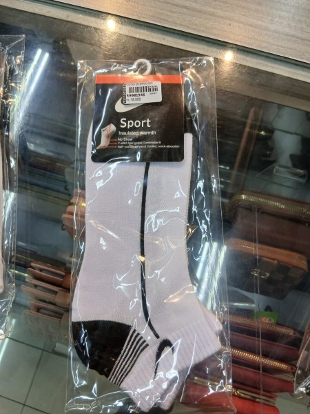 KAOS KAKI SPORT PUTIH PENDEK