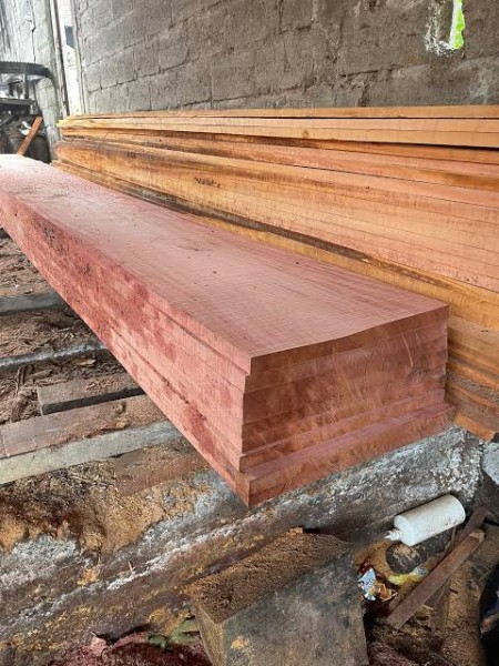 papan kayu bak truk