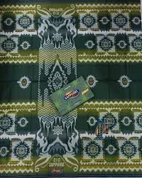 SARUNG SAPPHIRE KEMBANG